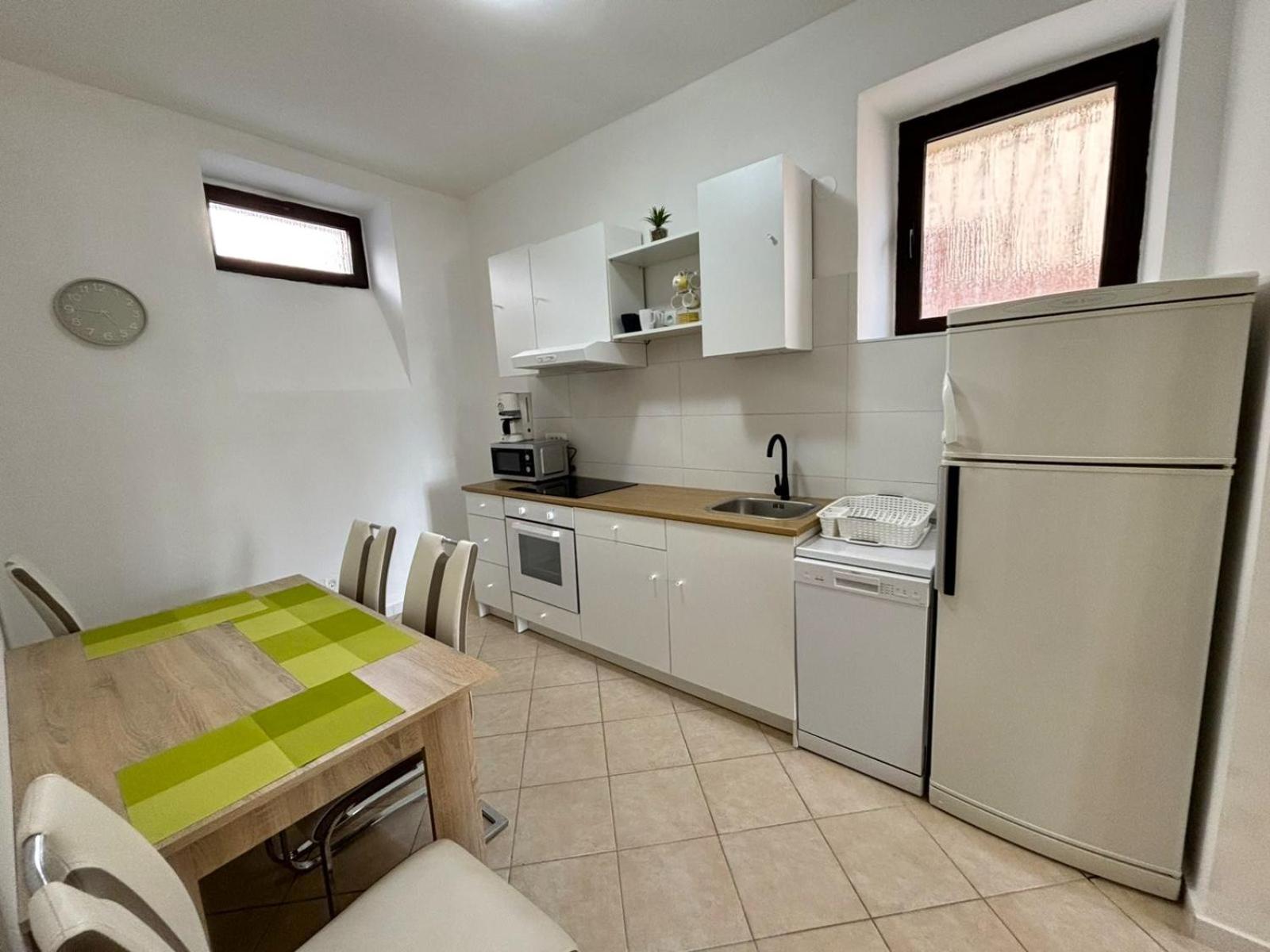 Apartments Del Mare ซริกเวนิซา ภายนอก รูปภาพ